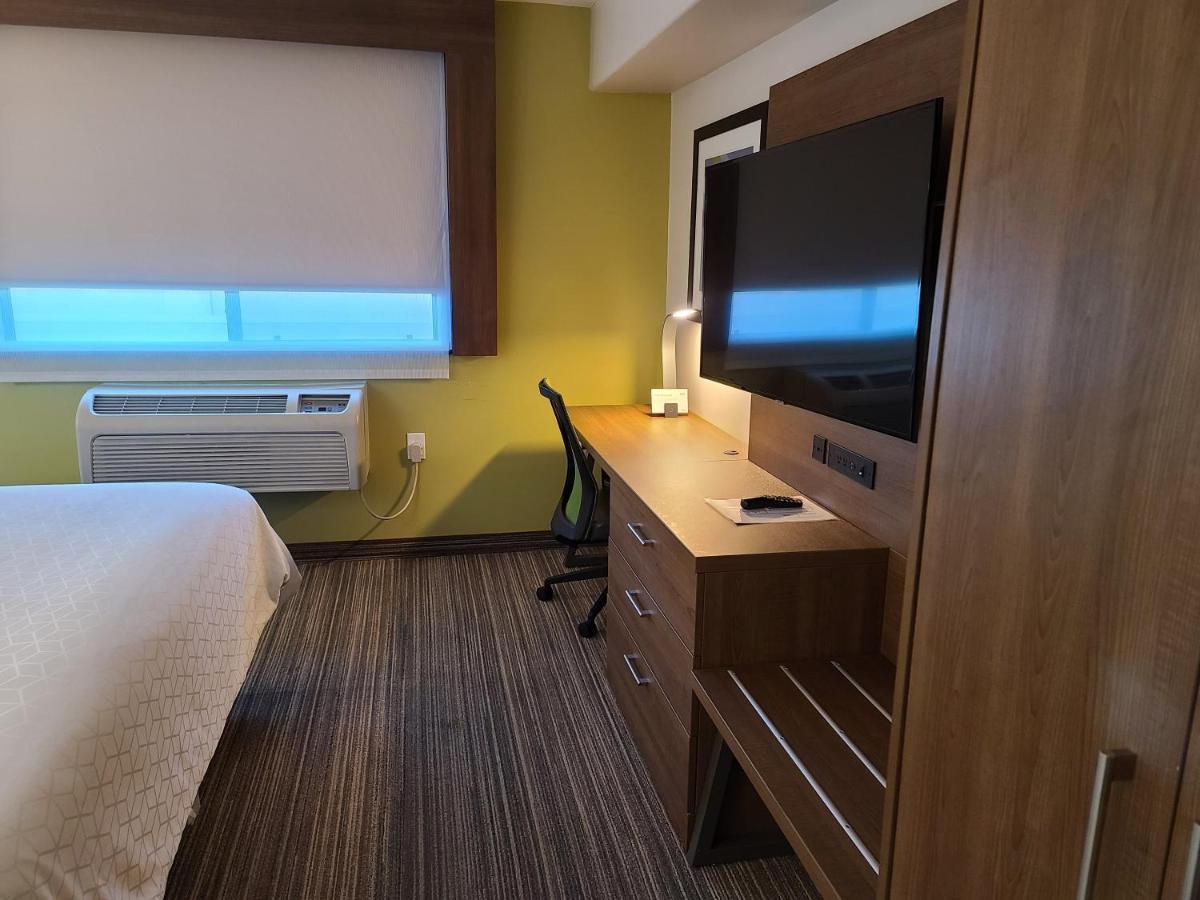 Holiday Inn Express Hotel & Suites Woodland Hills By Ihg Los Angeles Luaran gambar