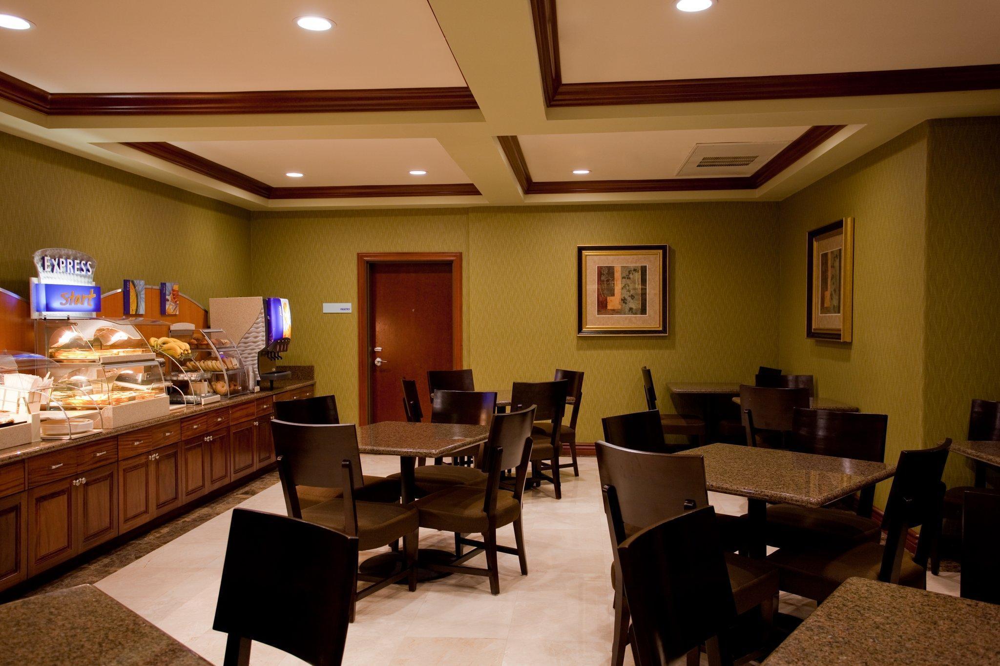 Holiday Inn Express Hotel & Suites Woodland Hills By Ihg Los Angeles Luaran gambar