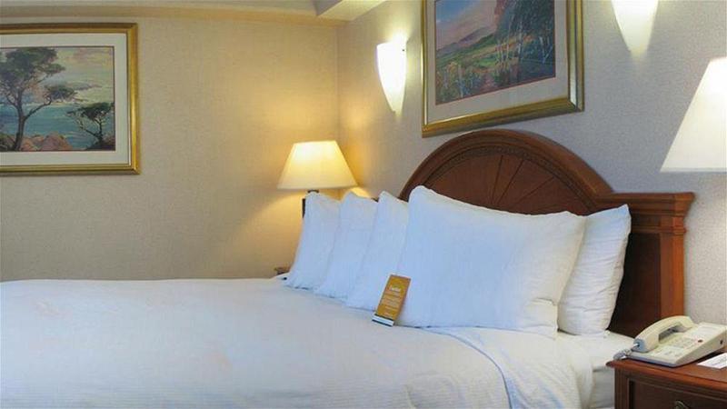 Holiday Inn Express Hotel & Suites Woodland Hills By Ihg Los Angeles Luaran gambar